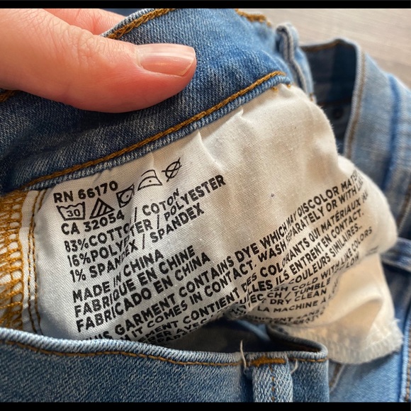 BDG by Urban Outfitters High Rise Twig Denim Jeans - Picture 5 of 6